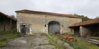 Location Commerce Aubeville 16250 180 m2