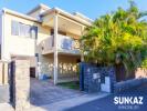 Location Maison Saint-pierre 97410 5 pieces 150 m2