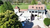 Vente Prestige Figeac 46100 10 pieces 250 m2