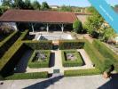 Vente Prestige Saint-jean-d'angely 17400 6 pieces 217 m2