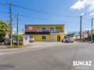 Location Local commercial Saint-pierre  97410 66 m2