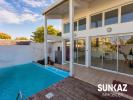 Location Maison Saint-pierre  97410 5 pieces 140 m2