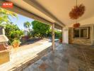 Location Maison Saint-pierre  97410 8 pieces 230 m2