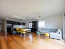 Location Maison Reze  44400 8 pieces 212 m2