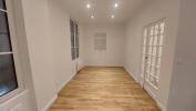Location Appartement Paris-8eme-arrondissement  75008 27 m2