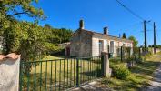 Location Maison Bourg  33710 3 pieces 83 m2