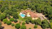 Vente Prestige Arcs  83460 6 pieces 190 m2