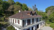 Vente Prestige Charroux  86250 5 pieces 155 m2