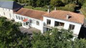 Vente Maison Genouille  86250 10 pieces 205 m2