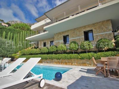 photo Rent for holidays House EZE 06