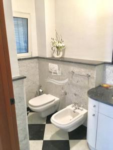 For sale House NICE PROMENADE DES ANGLAIS