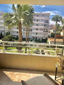 Location Appartement 2 pices CANNES 06400