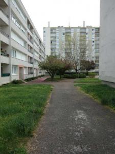 Location Appartement 4 pièces CHAUMONT 52000