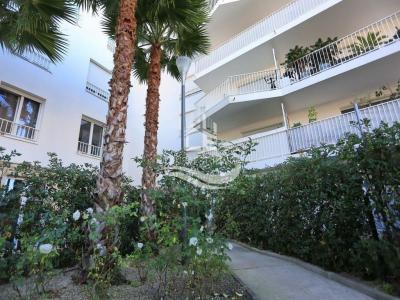 For sale Apartment CANNES ARRIARE CROISETTE
