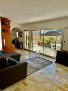 Location Appartement NICE CARRA D'OR