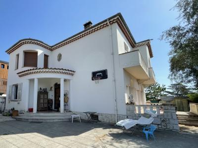Vente Maison 6 pièces SAINT-LAURENT-DU-VAR 06700