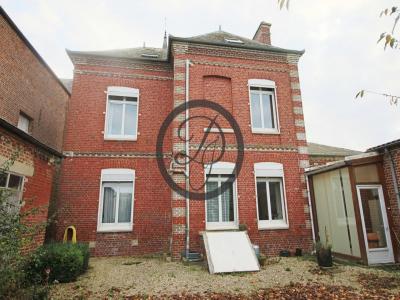 For sale House BACOUEL  60