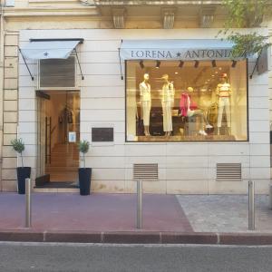 Vente Commerce CANNES 06400