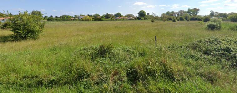 For sale Land CORME-ECLUSE  17
