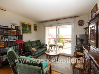 Vente Appartement 4 pices CESSY 01170