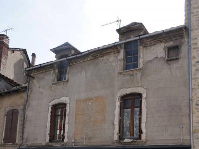 Vente Appartement 4 pièces VILLEFRANCHE-DE-ROUERGUE 12200
