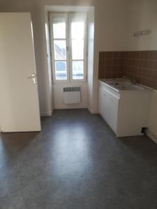 For rent Apartment VATAN  36