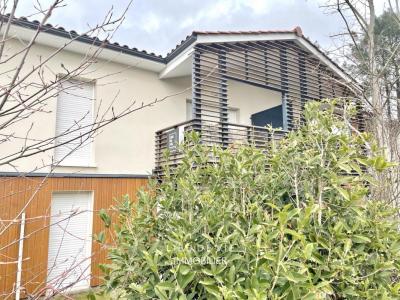 Vente Appartement 3 pièces SAINT-JEAN-D'ILLAC 33127