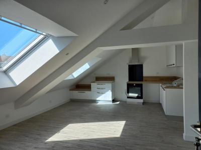 photo For rent Apartment VICHY 03