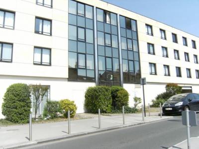 photo For rent Parking TALENCE 33