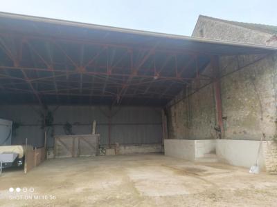 Location Commerce CESSOY-EN-MONTOIS  77