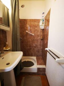 For sale Apartment SIX-FOURS-LES-PLAGES 