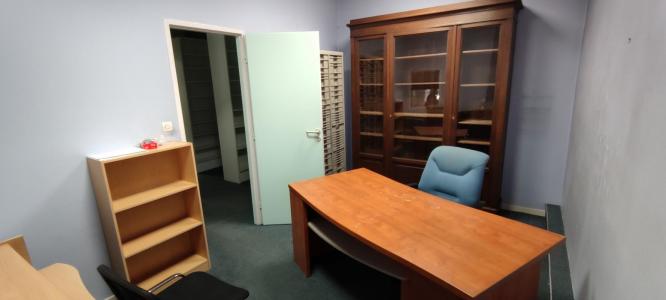 photo For rent Commercial office AUDINCOURT 25