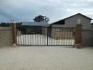 For rent Commerce Lavau 89170 165 m2