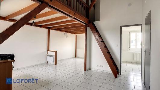 photo For rent Apartment CHAUNY 02