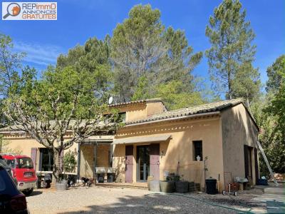 photo For rent House ROUSSILLON 84