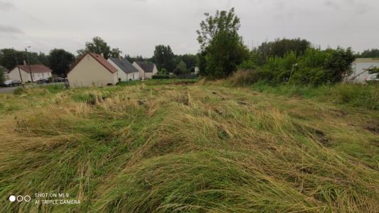 For sale Land SAINT-SIMON  02