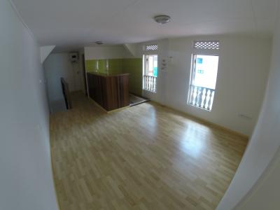 photo For rent Apartment CAYENNE 973