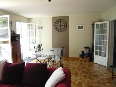 photo For rent House LAVAL 53