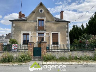 For sale House CHAROST  18