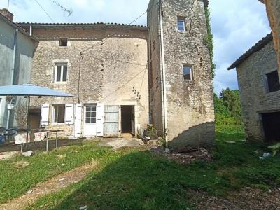 Vente Maison 4 pices CONDAC 16700