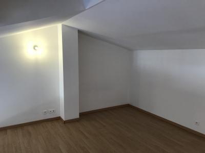 Location Appartement ORANGE 84100