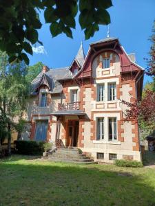 For sale Prestigious house BOURBON-LANCY  71