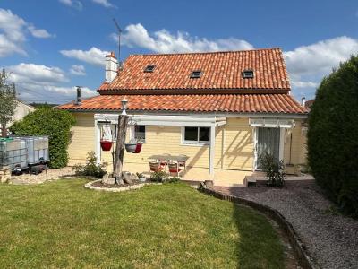 Vente Maison 7 pices CIVRAY 86400