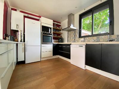 photo For rent House VANNES 56