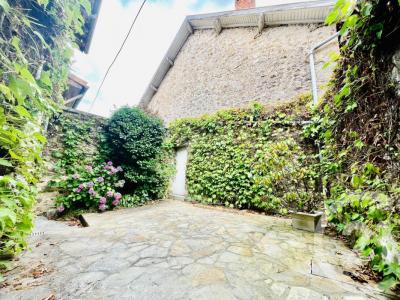 photo For sale House ROCHECHOUART 87