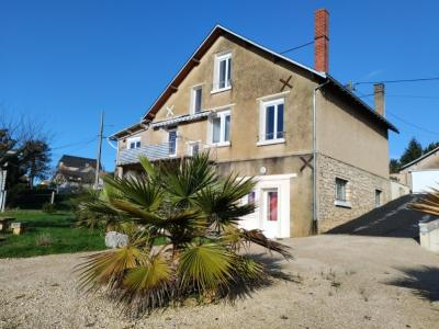 Vente Maison 9 pices CIVRAY 86400