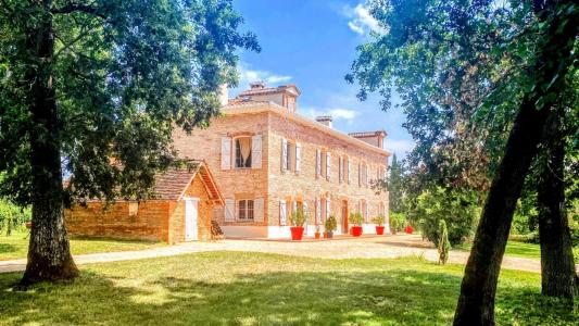 photo For sale Prestigious house MONTPEZAT-DE-QUERCY 82