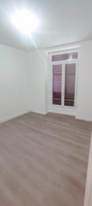 photo For rent Apartment GIVORS 69