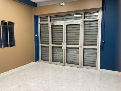 photo For rent Commercial office SAINT-PIERRE 974