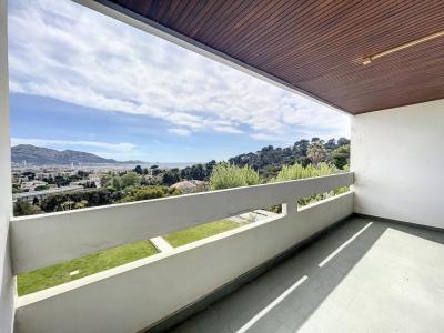 photo For rent Apartment MARSEILLE-8EME-ARRONDISSEMENT 13